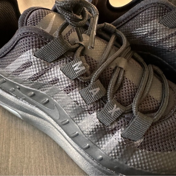 Nike Air Max Axis Black Anthracite sneakers shoes size women 5 NWOT - Picture 6 of 11